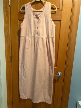 Sleeveless Maxi Dress with Button-Front in Light Pink